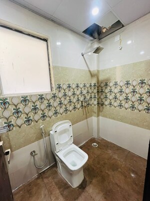 Attached Bathroom in 2 BHK Builder Floor at Sector 47 – for Rent