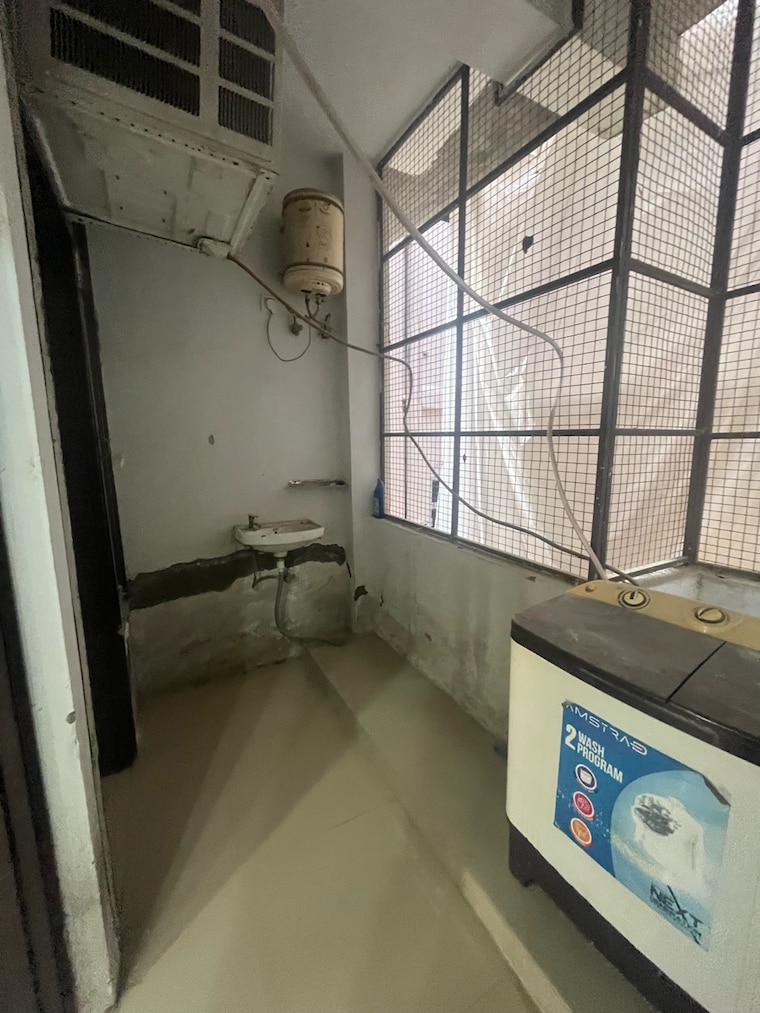 Balcony, sector 43 2 Bedroom 1214 Sq.Ft. Builder Floor In Sector 43 Gurgaon 9582604