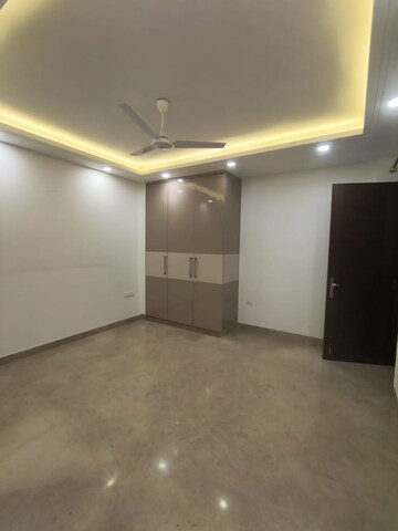 3 BHK Builder Floor For Rent in Chittaranjan Park