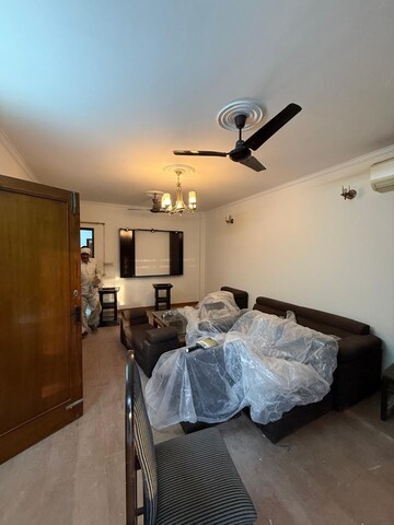 3 BHK Builder Floor For Rent in Chittaranjan Park