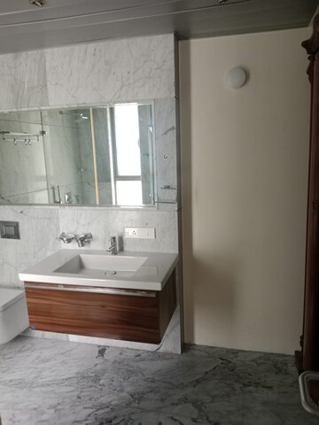 Bathroom in 5 BHK Apartment at Kasturi The Balmoral Estate, Baner – for Rent