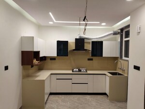 Master Bedroom in 3 BHK Builder Floor at Skynet Towers, Patiala Road – for Rent