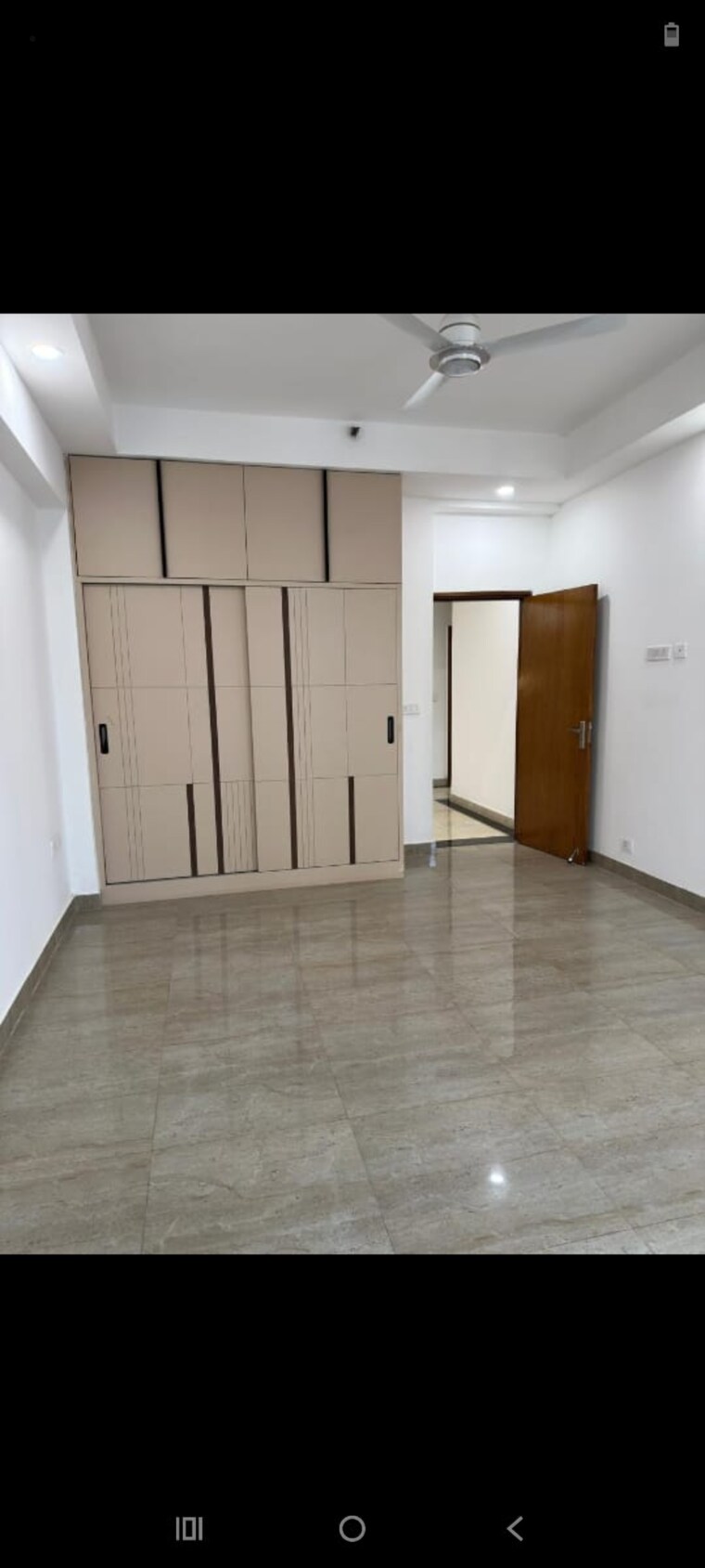 Room, mahagun-mezzaria 4 Bedroom 2870 Sq.Ft. Apartment In Sector 78 Noida 9582648