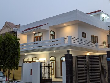 5 BHK Independent House – Exterior View View at Krishna Palace Faridabad, Sector 15a - for Rent