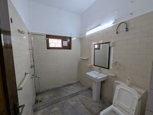 Bathroom in 5 BHK Independent House at Krishna Palace Faridabad, Sector 15a – for Rent