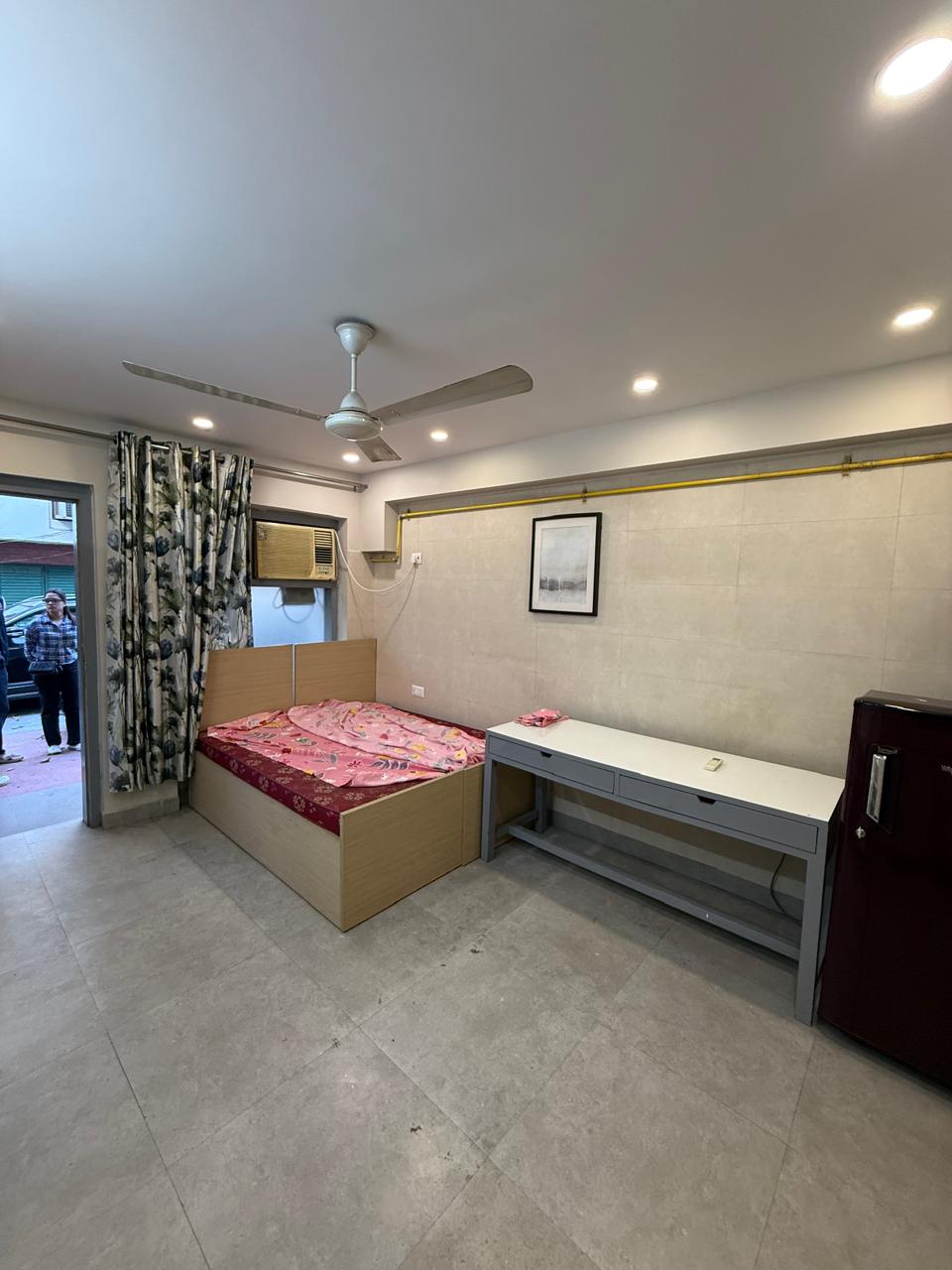 1 BHK Apartment For Rent in Alaknanda 