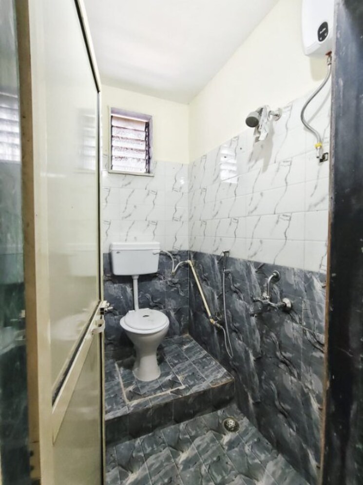 Attached Bathroom, nerul sector 20 1 Bedroom 450 Sq.Ft. Apartment In Nerul Sector 20 Navi Mumbai 9582658