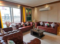 4 BHK + Servant Room Builder Floor For Sale in Greater Kailash I