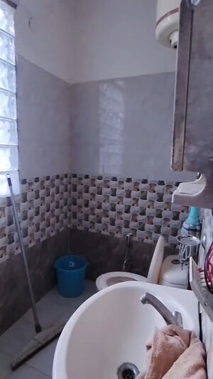 Bathroom in 1 BHK Builder Floor at Sector 24 – for Rent