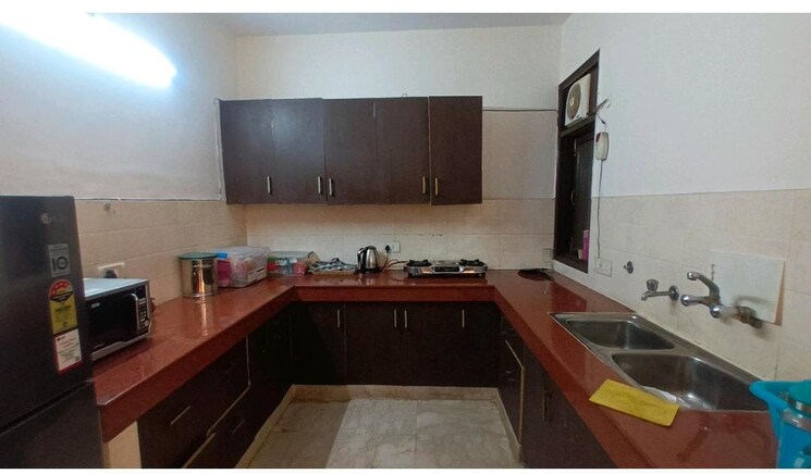 Kitchen, lajpat nagar iii 3 Bedroom 1800 Sq.Ft. Builder Floor In Lajpat Nagar Iii Delhi 9582701