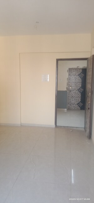 Room in 1 BHK Apartment at Gaurivinayak Shubham Monolith Apartment, Kalyan East – for Rent