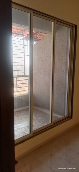 Room in 1 BHK Apartment at Gaurivinayak Shubham Monolith Apartment, Kalyan East – for Rent