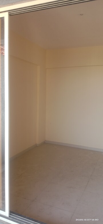 Room in 1 BHK Apartment at Gaurivinayak Shubham Monolith Apartment, Kalyan East – for Rent