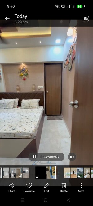 Furnished Amenities in 2 BHK Apartment at Lodha Amara, Kolshet Road – for Rent