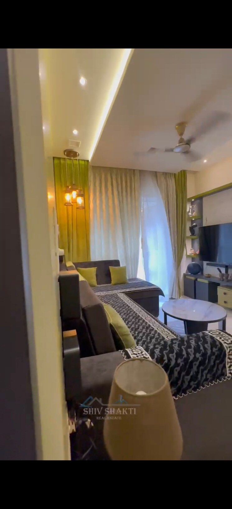 Team Area, lodha-amara 2 Bedroom 672 Sq.Ft. Apartment In Kolshet Road Thane 9582717