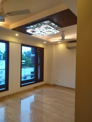 Living Room in 3 BHK Builder Floor at Kalkaji – for Rent