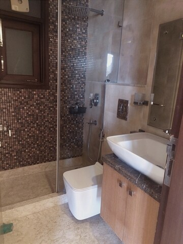 Attached Bathroom in 3 BHK Builder Floor at Kalkaji – for Rent