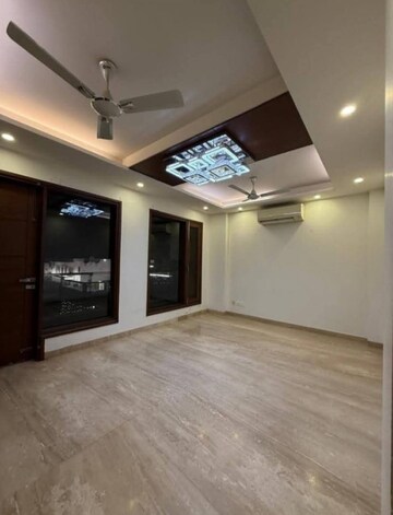Living Room in 3 BHK Builder Floor at Kalkaji – for Rent