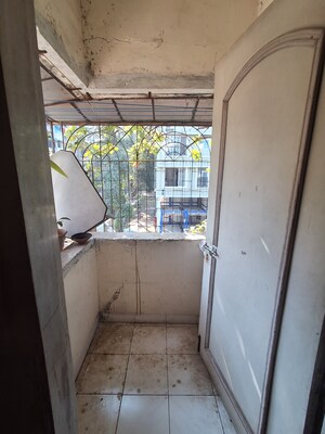  3 BHK Builder Floor at Malad East – for Rent