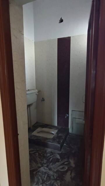 Bathroom in 4 BHK Apartment at Panchkula Urban Estate – for Sale