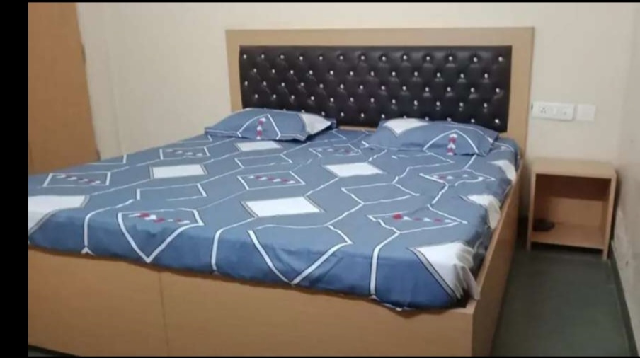 Pg For Rent in Sector 126