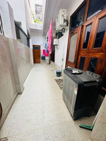 Balcony in 2 BHK Builder Floor at The Nest Noida, Sector 31 – for Rent