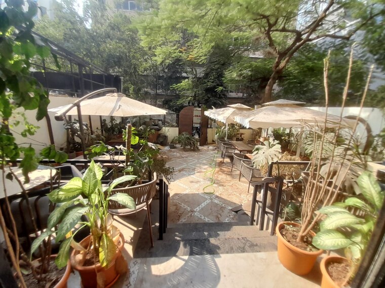 Common Area, morya-landmark-1 Commercial Shop 4900 Sq.Ft. In Andheri West Mumbai 9582752