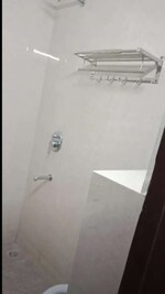 699 Sq.Ft. Pg in No Brokerage Pg 