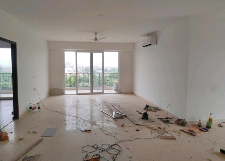 Room, dlf-gardencity-enclave 3 Bedroom 179 Sq.Yd. Builder Floor In Sector 93 Gurgaon 9582759