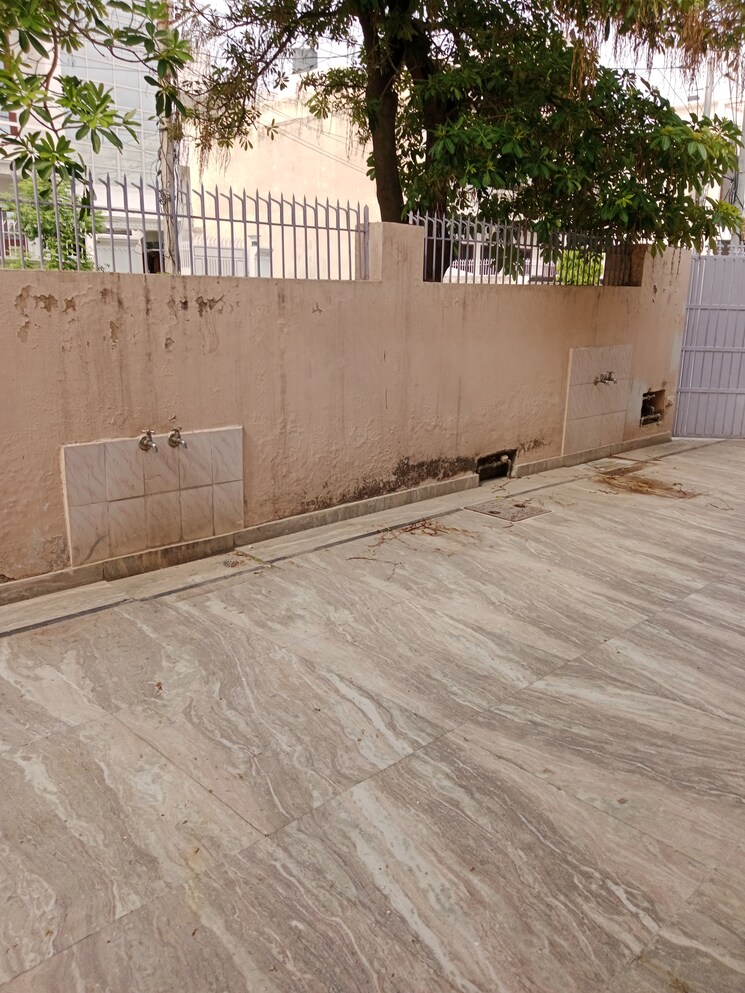 Balcony, sector 18 2 Bedroom 1362 Sq.Ft. Builder Floor In Sector 18 Panipat 9582770