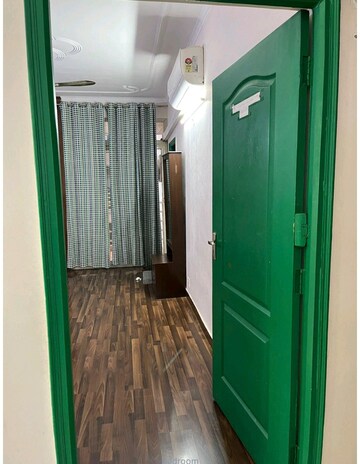 Bedroom in 3 BHK Apartment at Piyush Heights, Sector 89 – for Rent