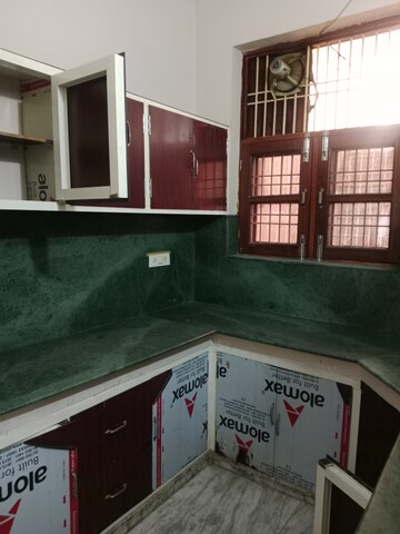 Kitchen in 2 BHK Builder Floor at Sector 18 – for Rent