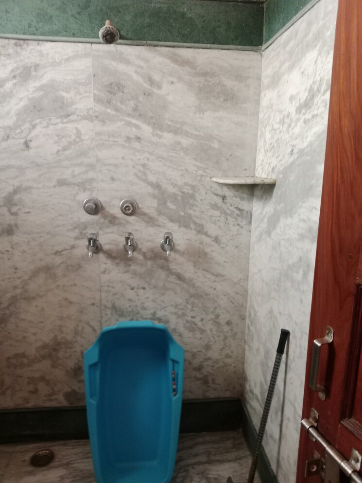 Bathroom, sector 18 2 Bedroom 1656 Sq.Ft. Builder Floor In Sector 18 Panipat 9582772