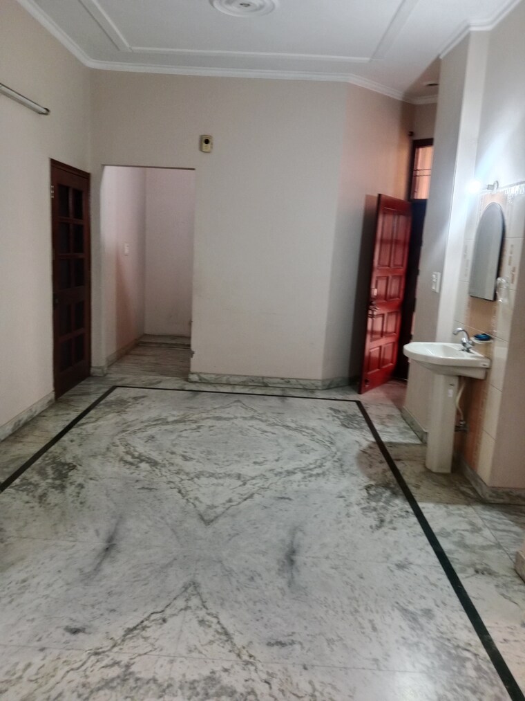 Room, sector 18 2 Bedroom 1656 Sq.Ft. Builder Floor In Sector 18 Panipat 9582772