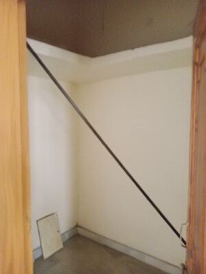 Furnished Amenities in 3 BHK Builder Floor at Sector 18 – for Rent