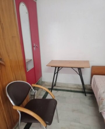 Staircase in 1 BHK Villa at Aliganj – for Rent