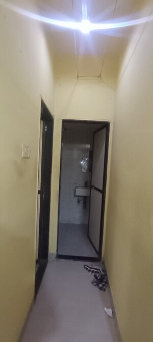 Furnished Amenities in 1 RK Apartment at Shraddha Darshan Santacruz, Santacruz East – for Sale