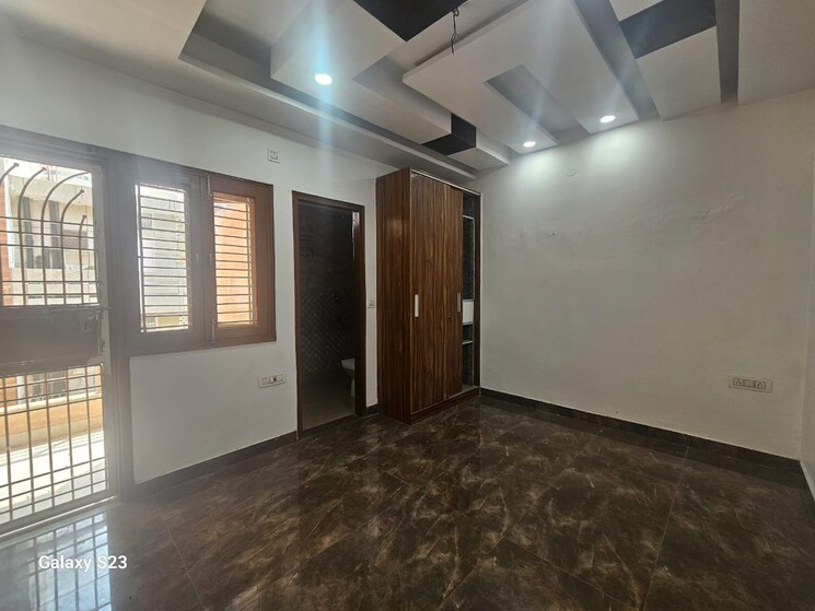 Room, anand lok 2 Bedroom 1200 Sq.Ft. Builder Floor In Anand Lok Delhi 9582799