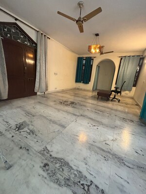 Living Room in 3 BHK Independent House at Sainik Farm – for Rent