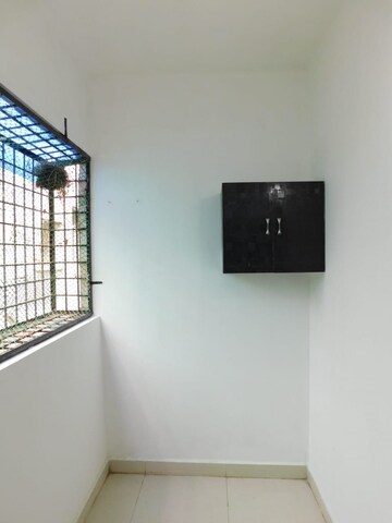 Furnished Amenities in 3 BHK Builder Floor at Kondapur – for Rent