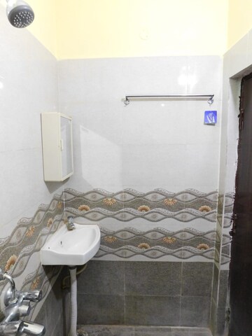 Bathroom in 3 BHK Builder Floor at Kondapur – for Rent