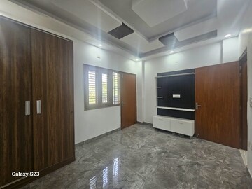 3 BHK Builder Floor For Rent in Anand Lok