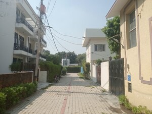 1 BHK Builder Floor – Exterior View View at Sainik Farm - for Rent