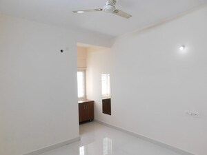 Furnished Amenities in 3 BHK Builder Floor at Kondapur – for Rent