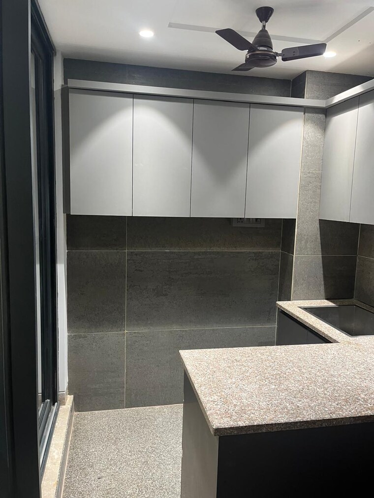 Bedroom, sector 55 1.5 Bedroom 1050 Sq.Ft. Independent House In Sector 55 Noida 9582826