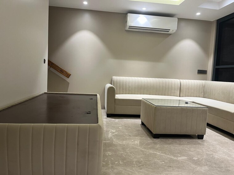 Bathroom, sector 55 1.5 Bedroom 1050 Sq.Ft. Independent House In Sector 55 Noida 9582826