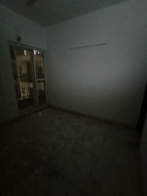 Room in 2 BHK Apartment at Pivotal Paradise, Sector 62 – for Sale