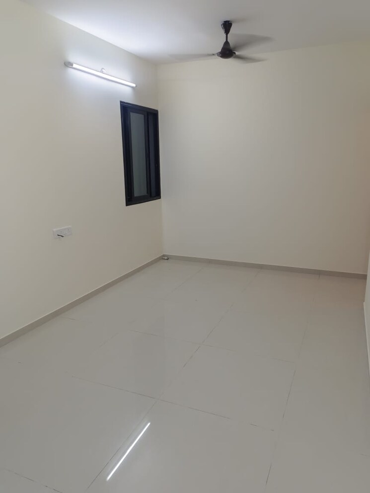 Room, marathon-monte-vista 2 Bedroom 700 Sq.Ft. Apartment In Mulund West Mumbai 9582836