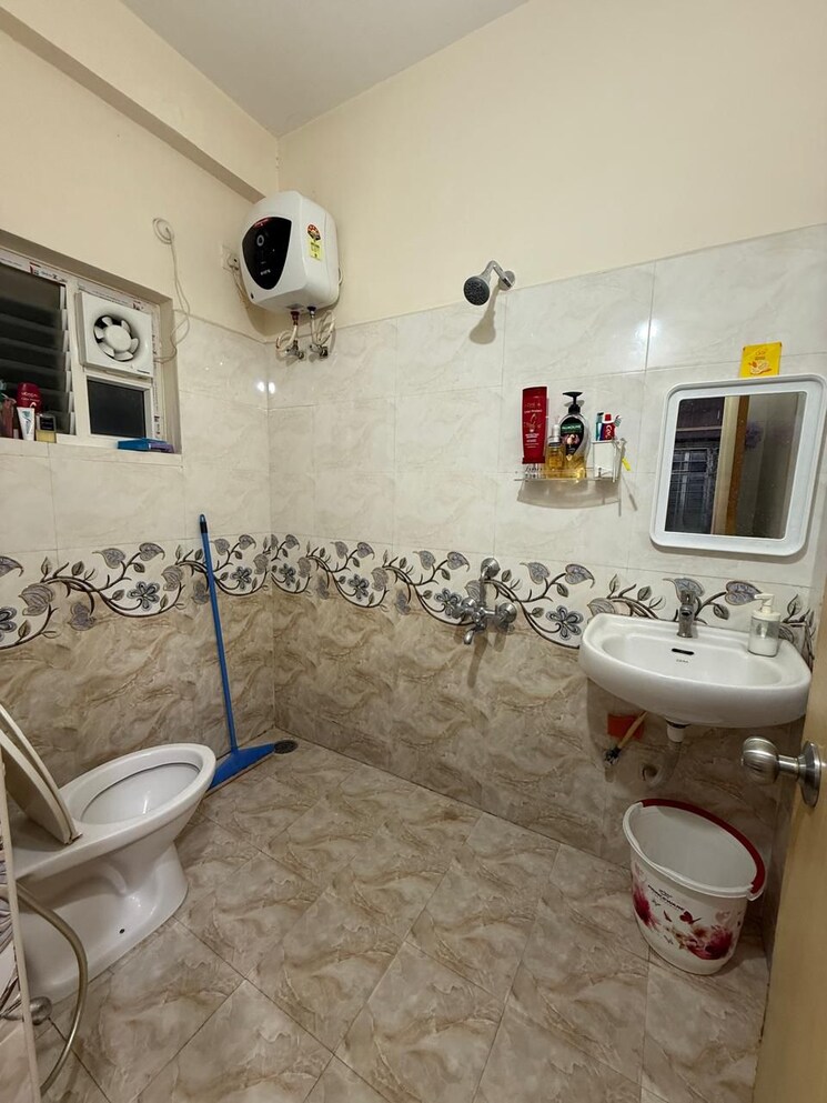 Bathroom, kondapur 2 Bedroom 1400 Sq.Ft. Builder Floor In Kondapur Hyderabad 9582843