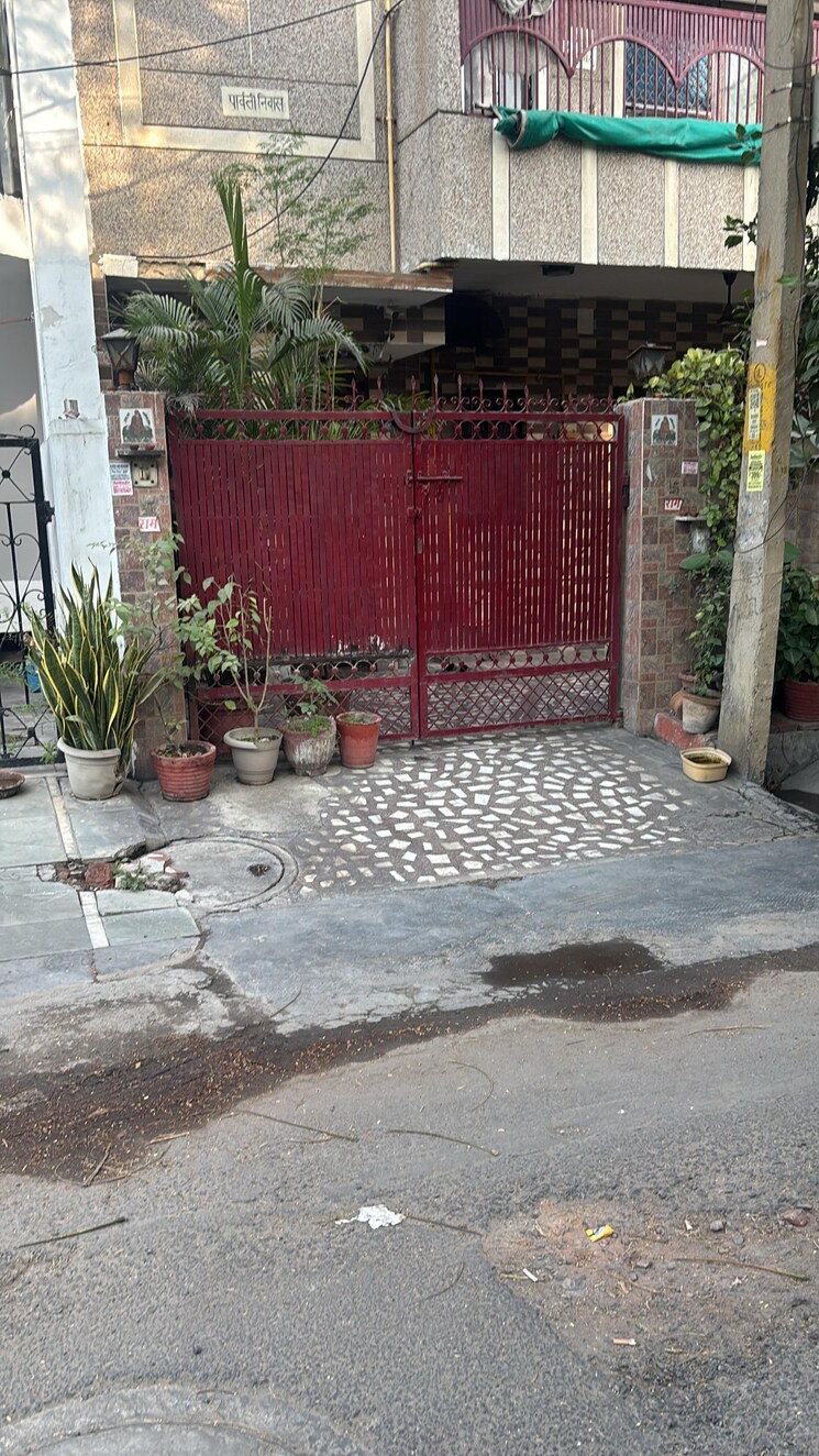 Exterior View, rwa-apartments-sector-12 1 Bedroom 60 Sq.Yd. Builder Floor In Sector 12 Noida 9582852